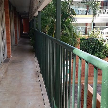 Palms Motel Даруин Екстериор снимка