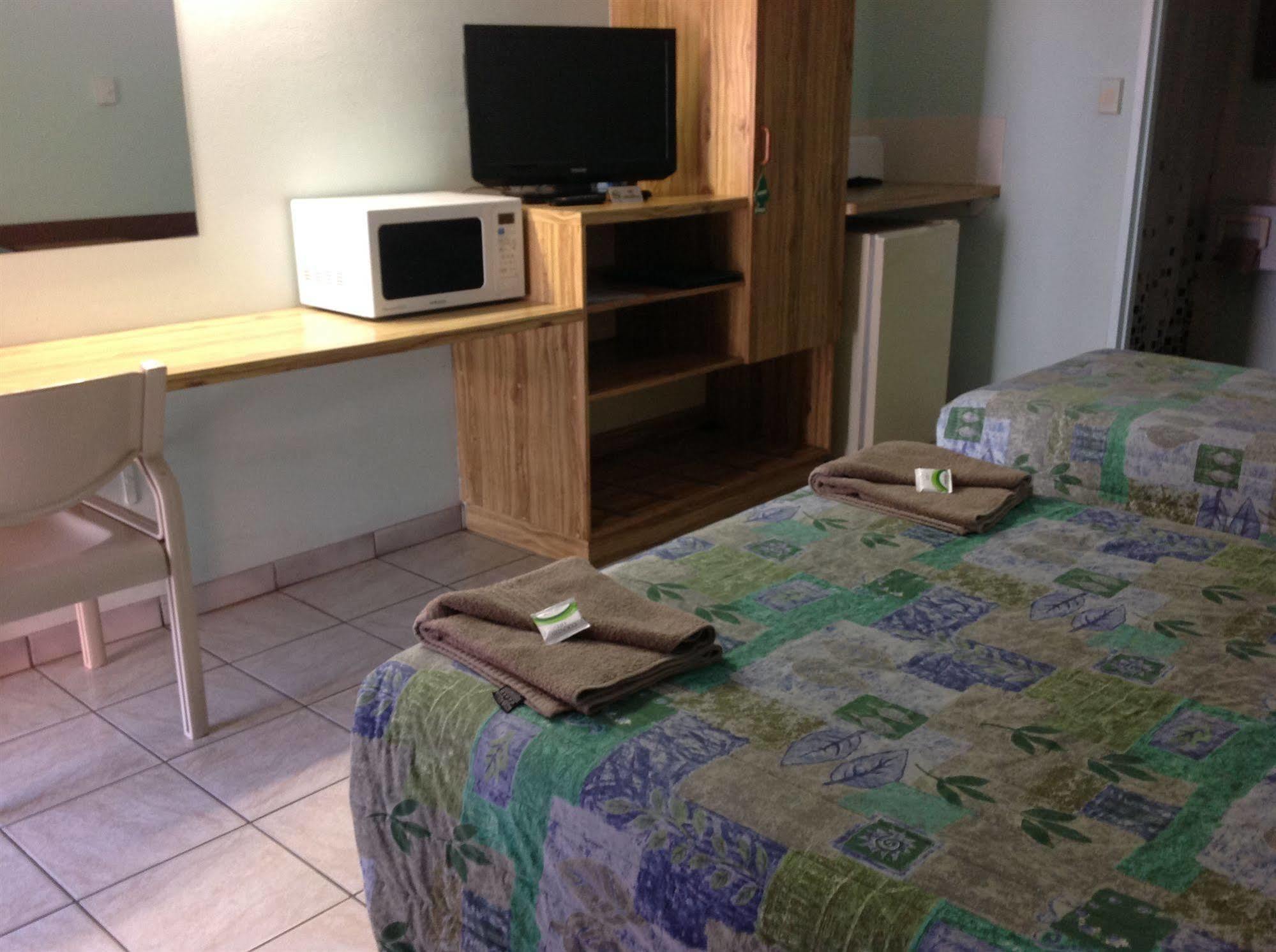 Palms Motel Даруин Екстериор снимка