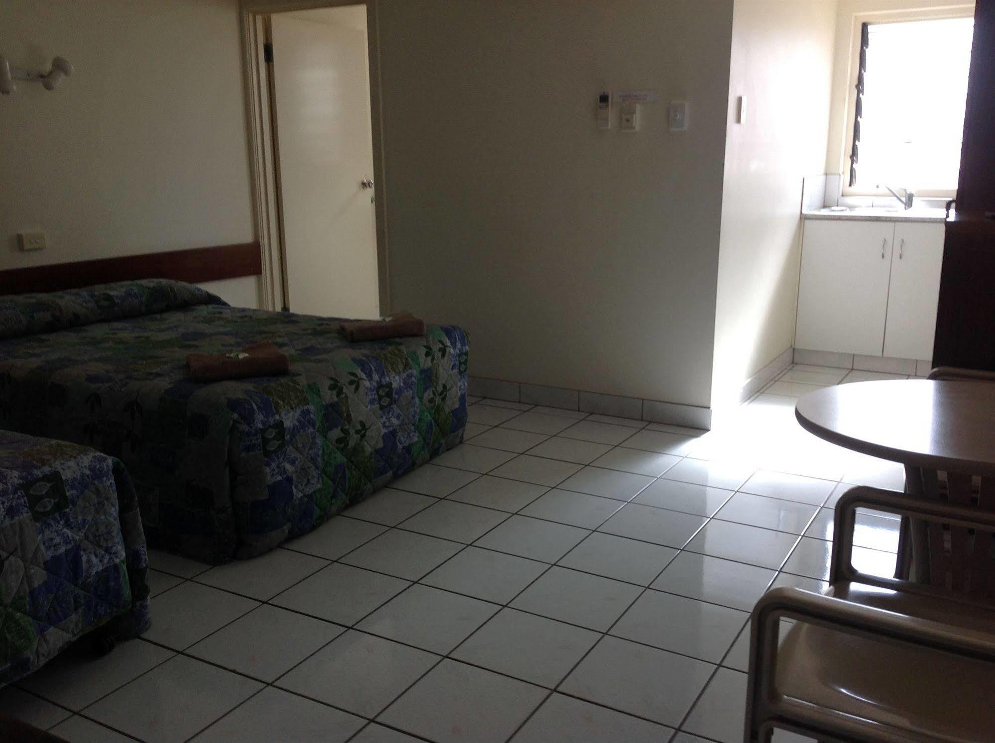 Palms Motel Даруин Екстериор снимка